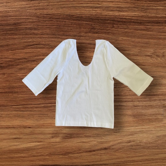 White Ribbed Top - Picture 4 of 4